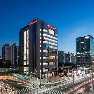 Ramada By Wyndham Sindorim **** Seoul